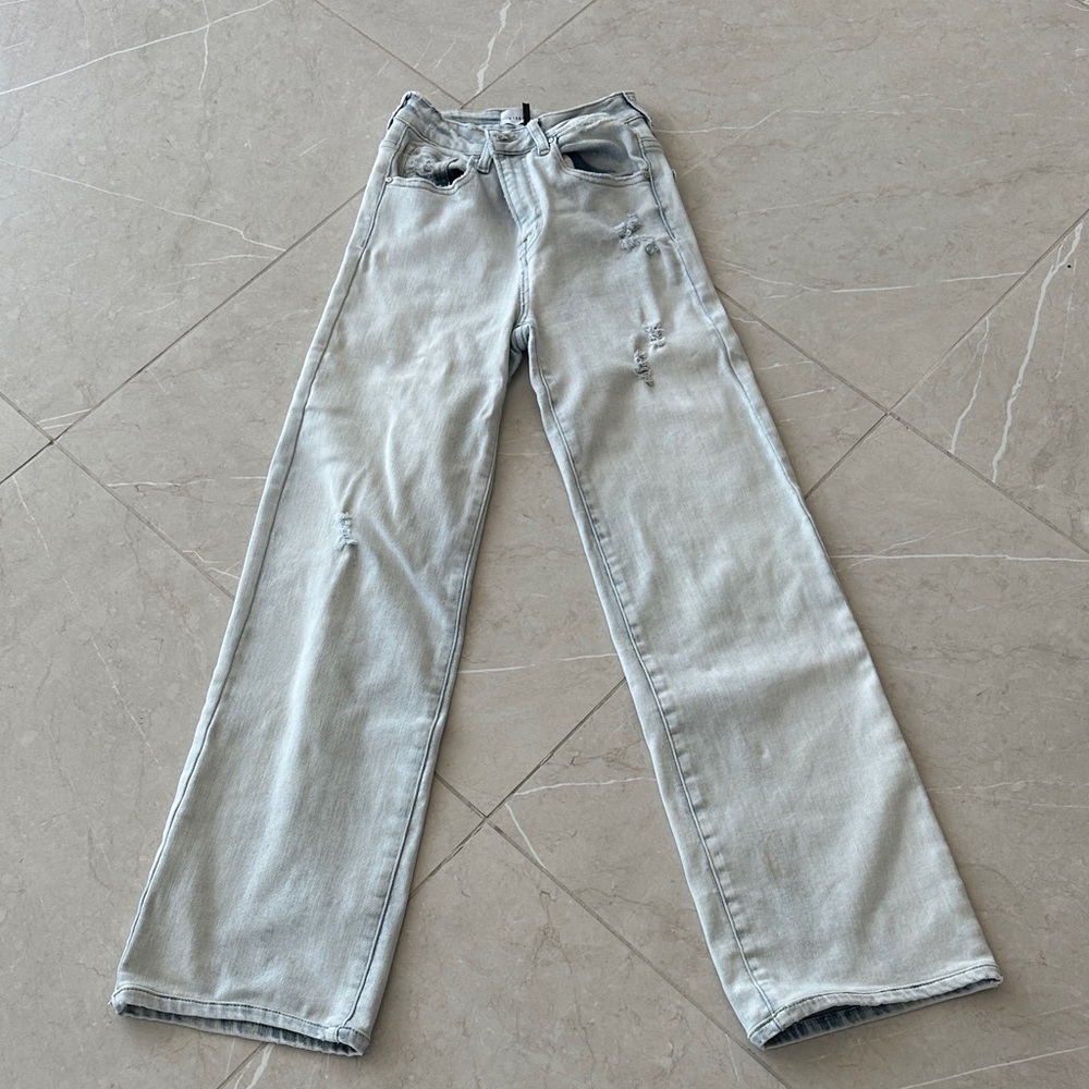 Light Gray Distressed Jeans